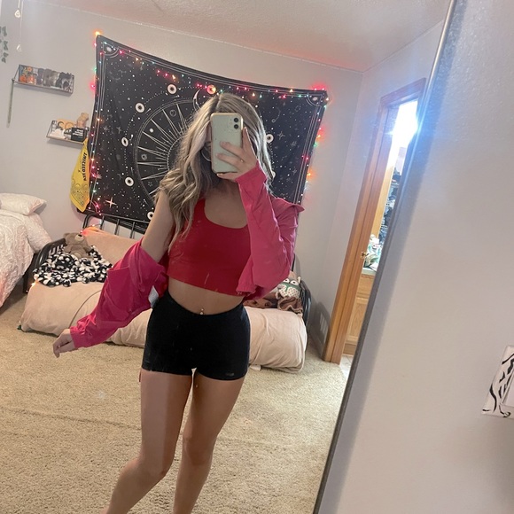 pink crop gilly hicks jacket - Picture 3 of 3